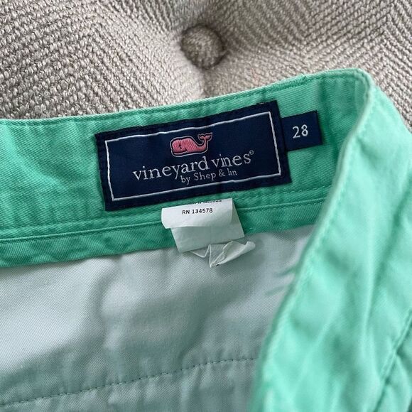 Vineyard Vines Sea Glass Green 8.5” Inseam Shorts 28 - Picture 5 of 6
